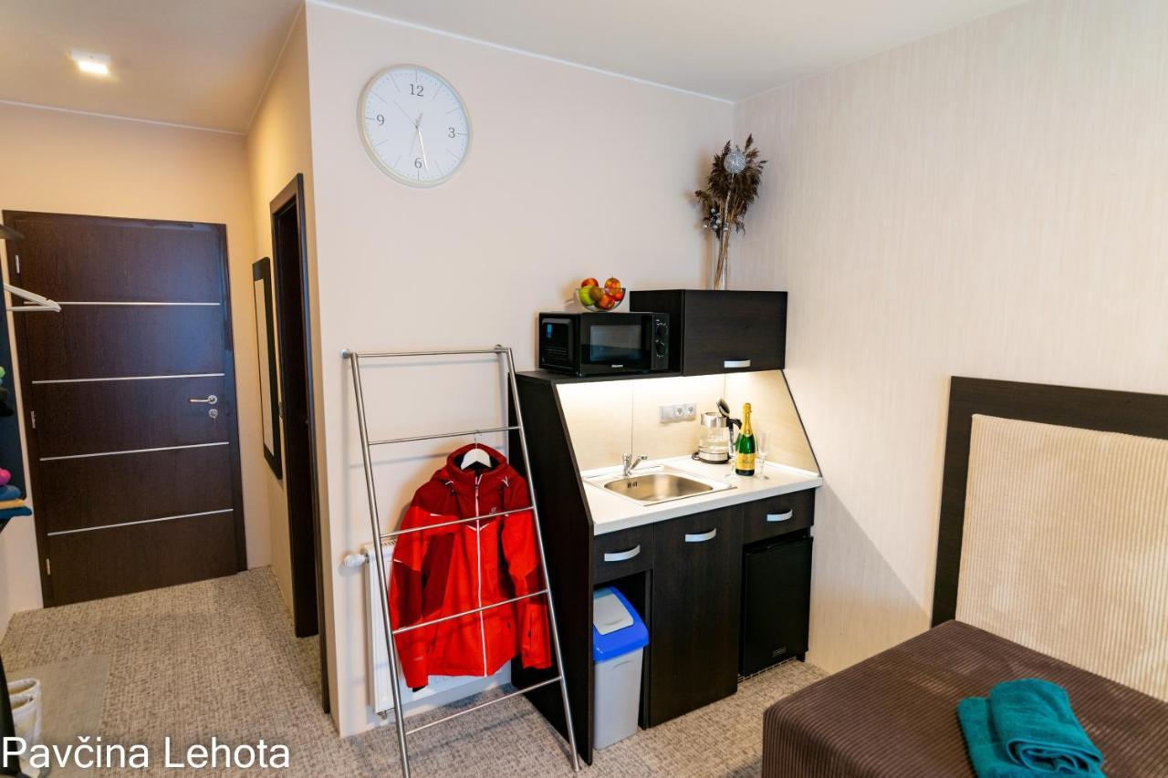 Appartement Privat Air - Pavcina Lehota à Liptovský Mikuláš Extérieur photo